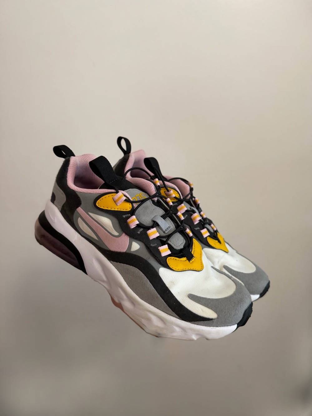 Nike Air 270 Kids Sneakers Size 2Y